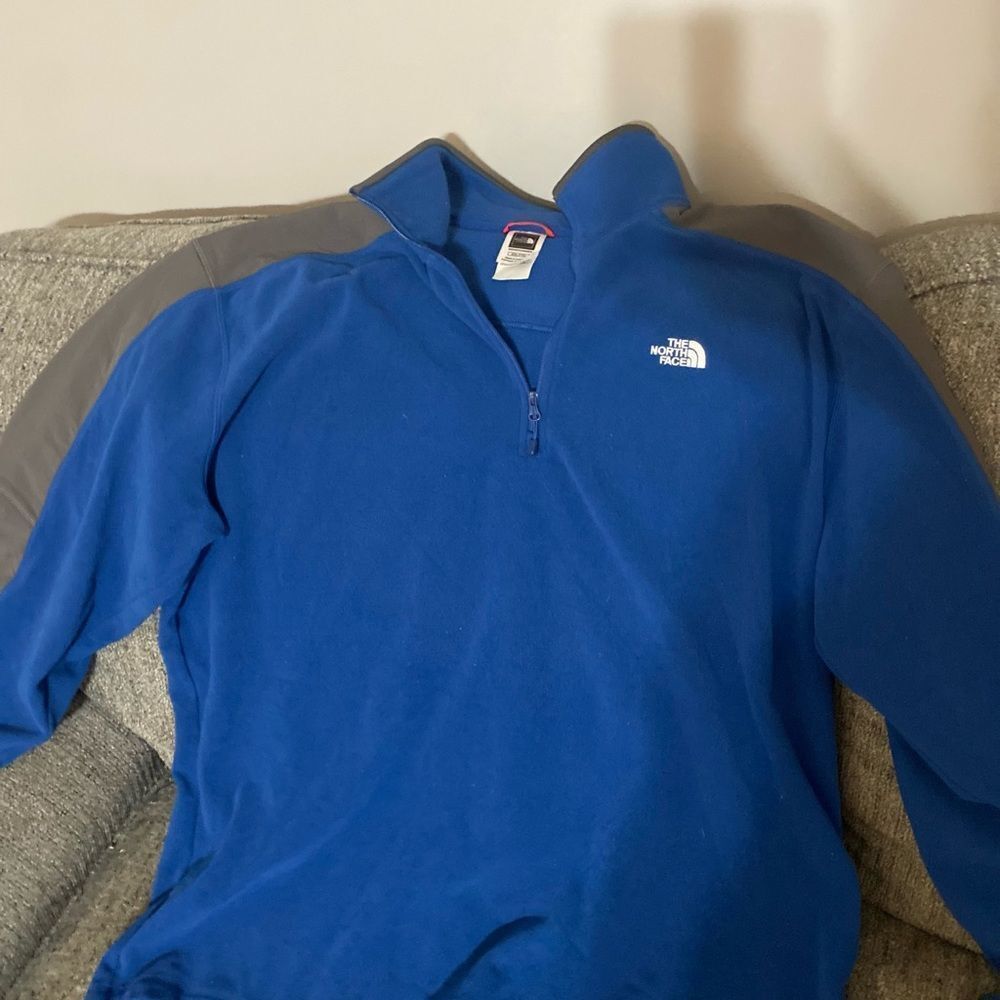 The north face pullover